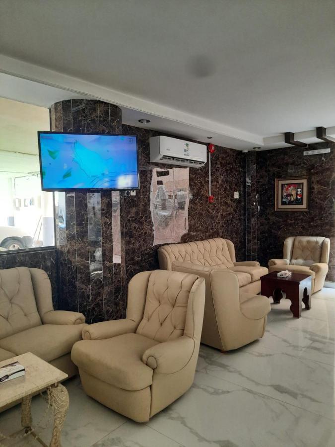 شقق العنوان للوحدات المخدومة Alanwaan Apartments For Serviced Units Dammam Dış mekan fotoğraf